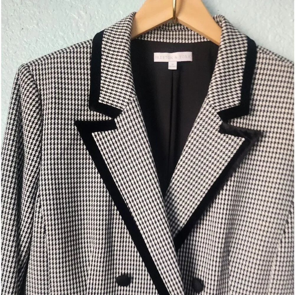 Preston & York chic houndstooth
